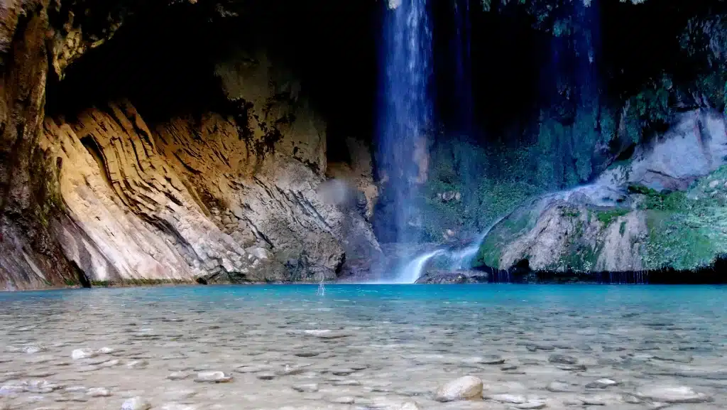 Matacanes - Cascada del Chipitín